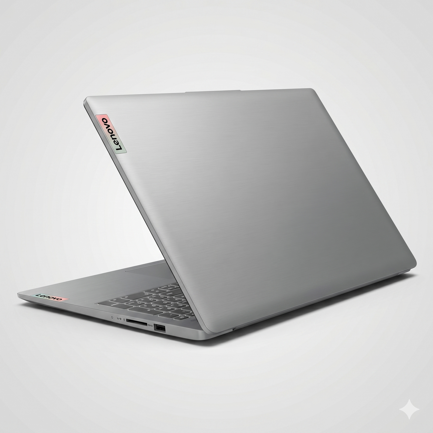 LENOVO IDEAPAD SLIM 3 Intel Core i3-N305 8GB RAM 128GB SSD Intel UHD Graphics 15.6″ HD W11